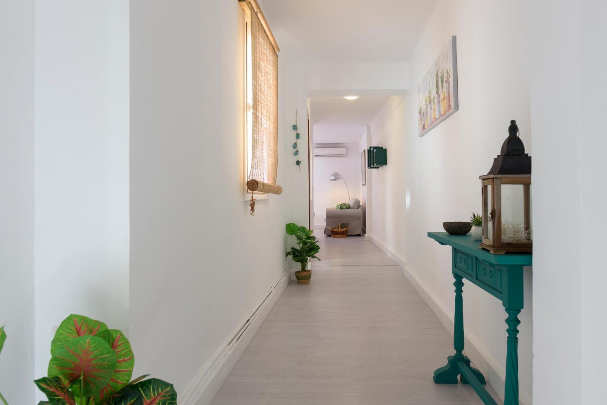 Port Perfection: Your Dream Apartment By The Beach Javea Exterior photo