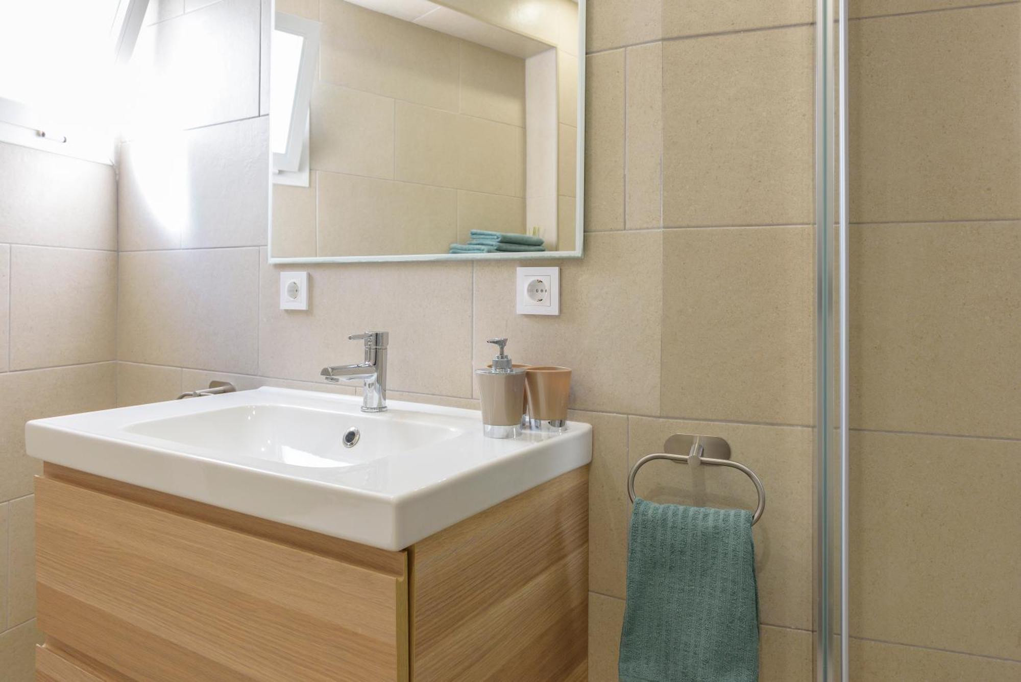 Port Perfection: Your Dream Apartment By The Beach Javea Exterior photo